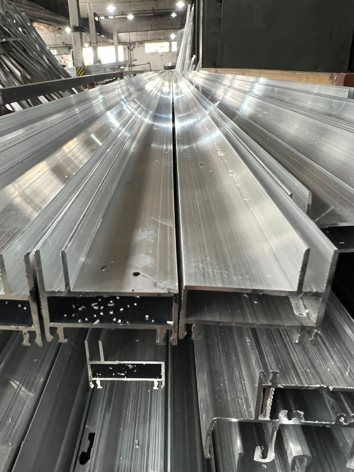 Perfiles de Aluminio Balt